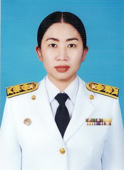 นางสาวแสงระวี  มณีกุล